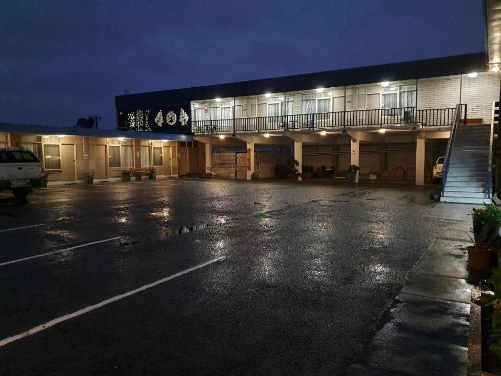 Morwell Parkside Motel Bagian luar foto