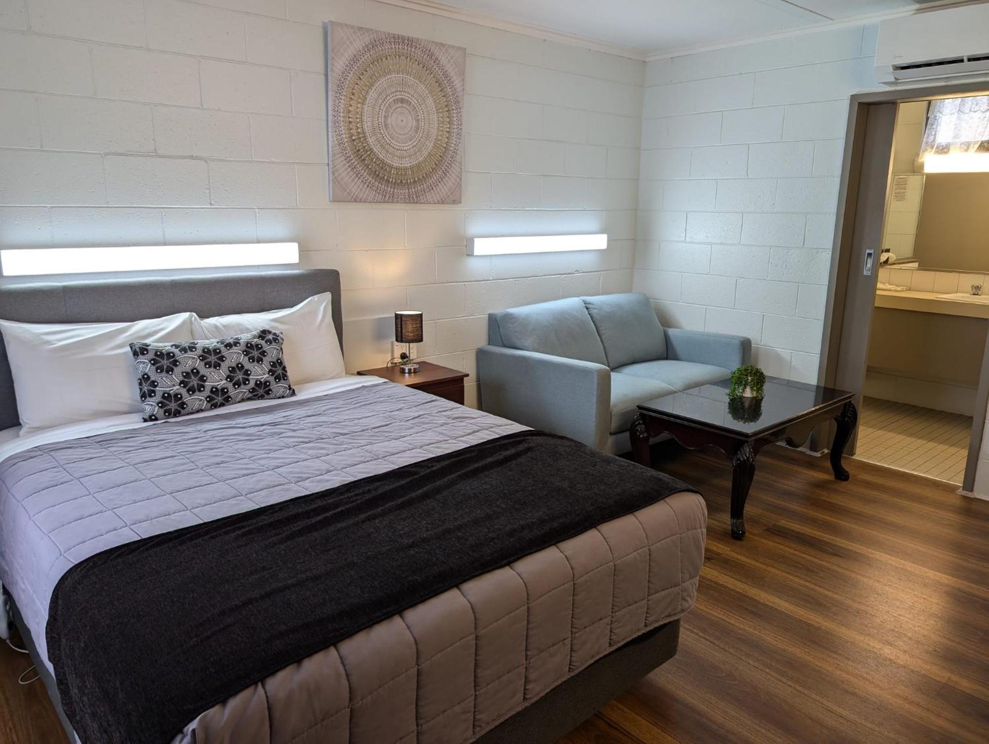 Morwell Parkside Motel Bagian luar foto