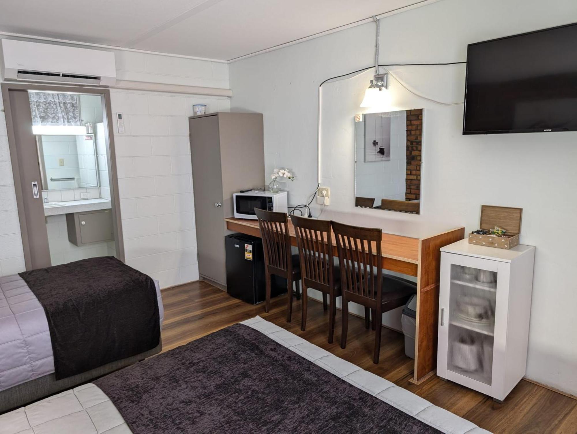 Morwell Parkside Motel Bagian luar foto